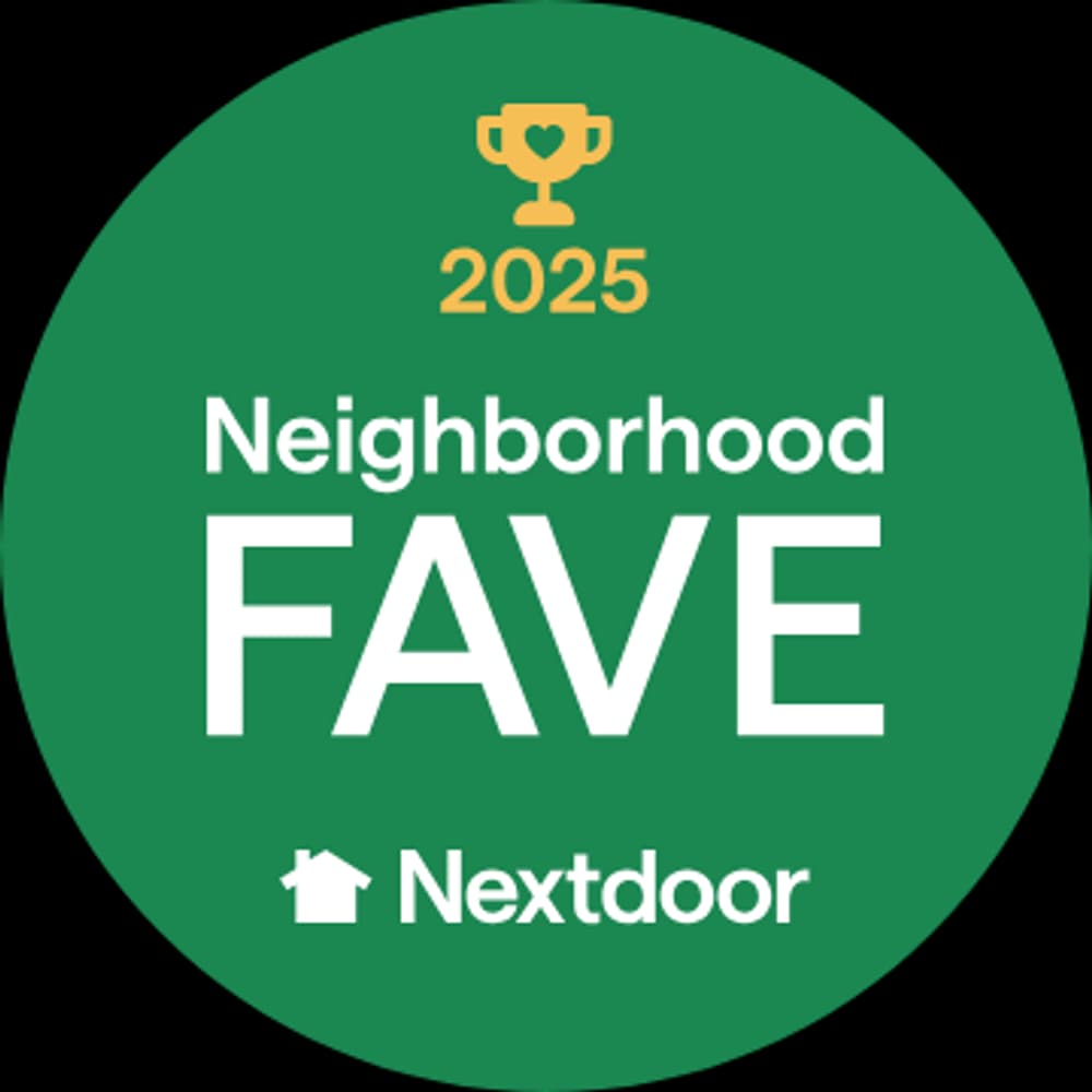 2025 Nextdoor Neighborhood Fave award badge in green and white design.
